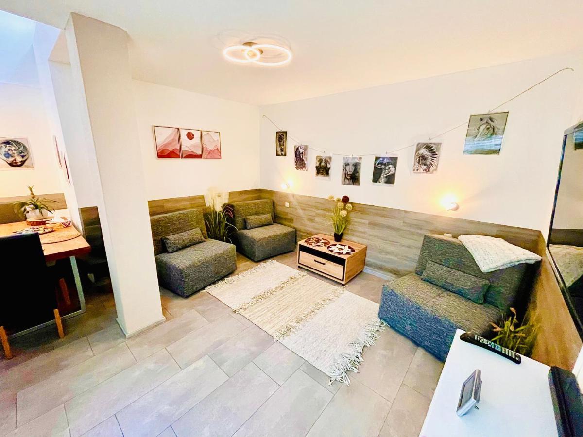 2 Room Galerie Einliegerwohnung In Rheinstetten, Messe Naehe, Rollstuhlfahrer Geeignet Luaran gambar